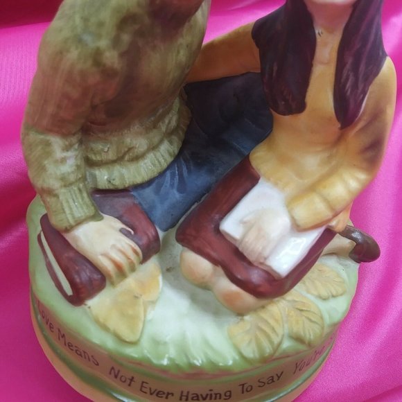 1971 Japan  Love Story Rotating Musical Figurine - Picture 2 of 7